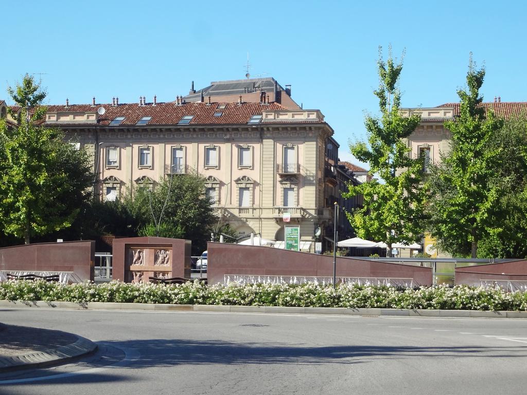 La Trifula Bianca Apts. Alba (Piedmont) Exterior foto